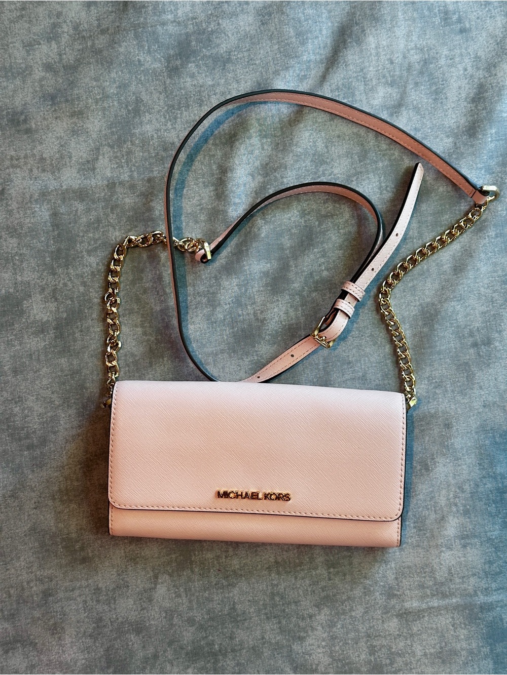 Michael Kors Jet Set Phone/Wallet Crossbody On a Chain Leather In Blush Pink